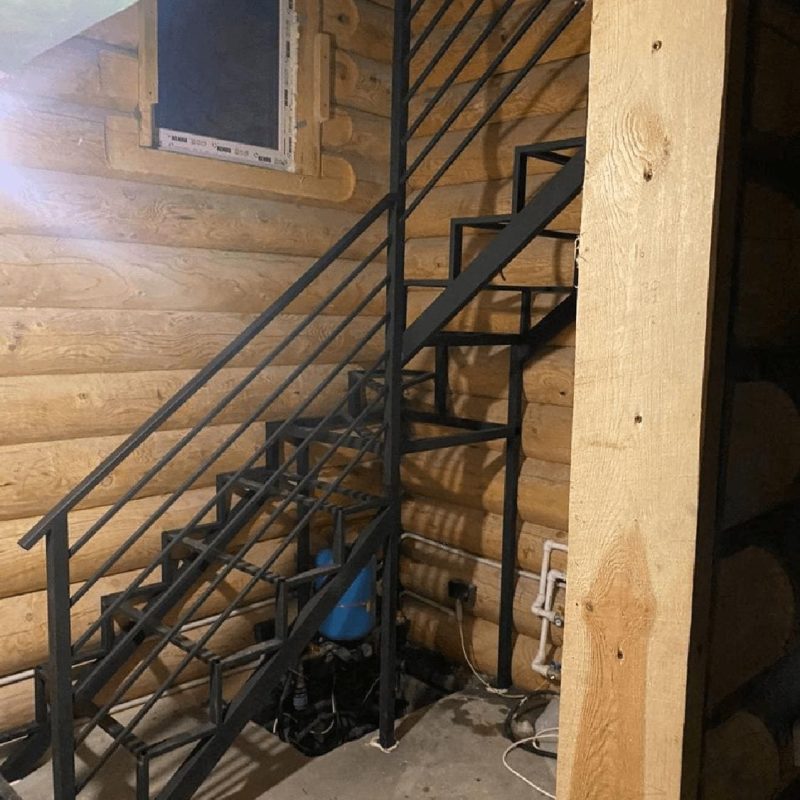 Лестница для нежилого помещения