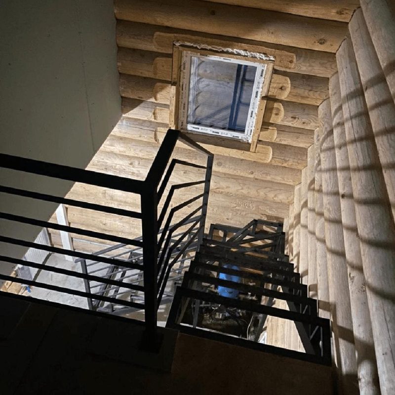 Лестница для нежилого помещения
