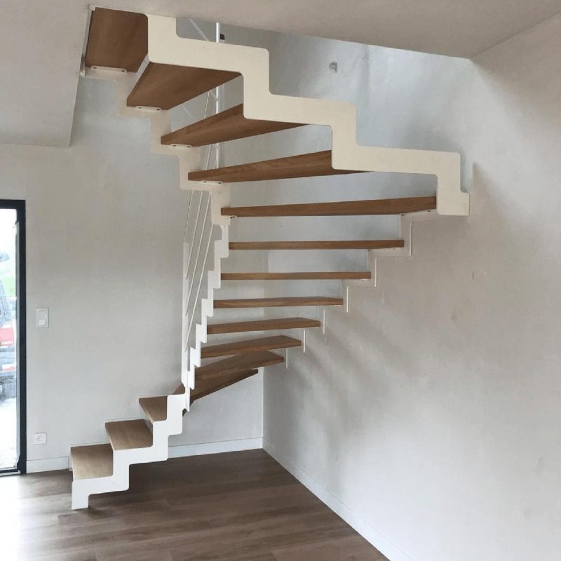 Лестница на ломаных тетивах