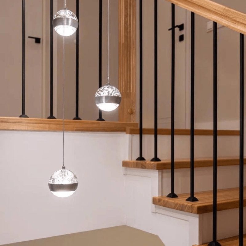 Обшивка трехмаршевой бетонной лестницы ясенем