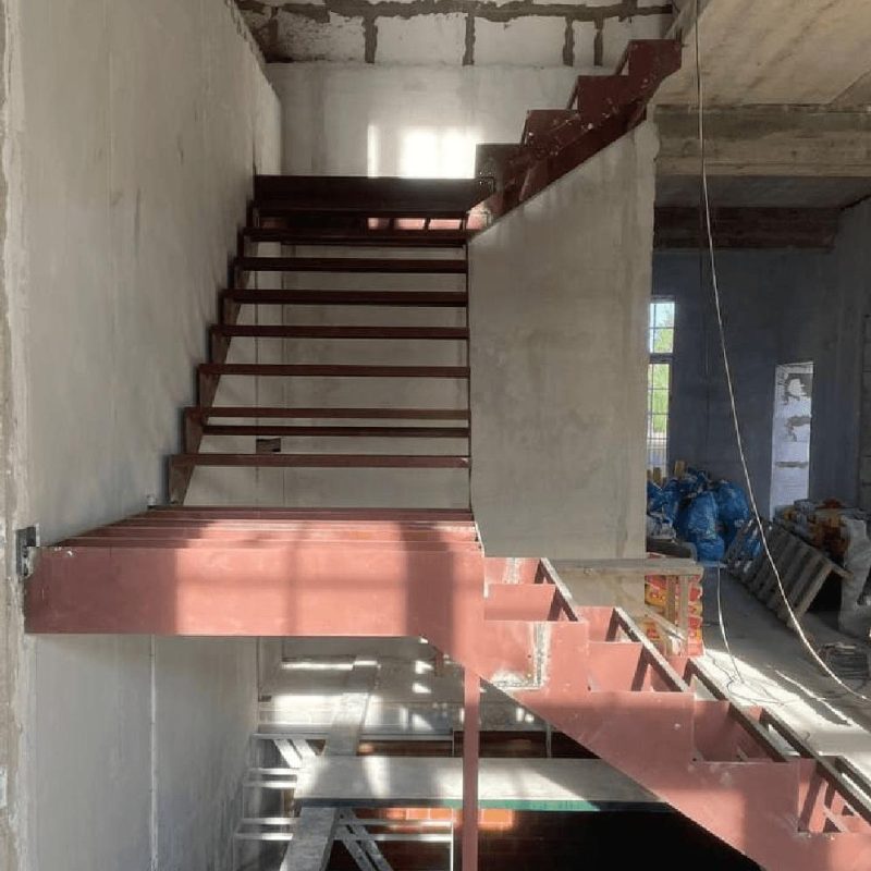 Трехмаршевый железный каркас лестницы с двумя площадками